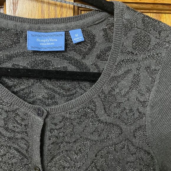 Simply Vera Wang Cardigan Size Medium Button Up Sweater Sparkly Floral Gray Grey - Picture 2 of 8